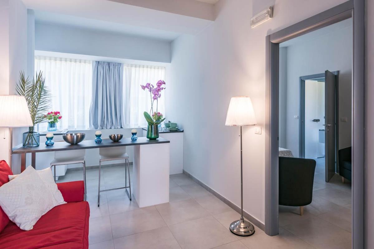 Le Residenze Di Don Nino Apartment เลชเช ภายนอก รูปภาพ