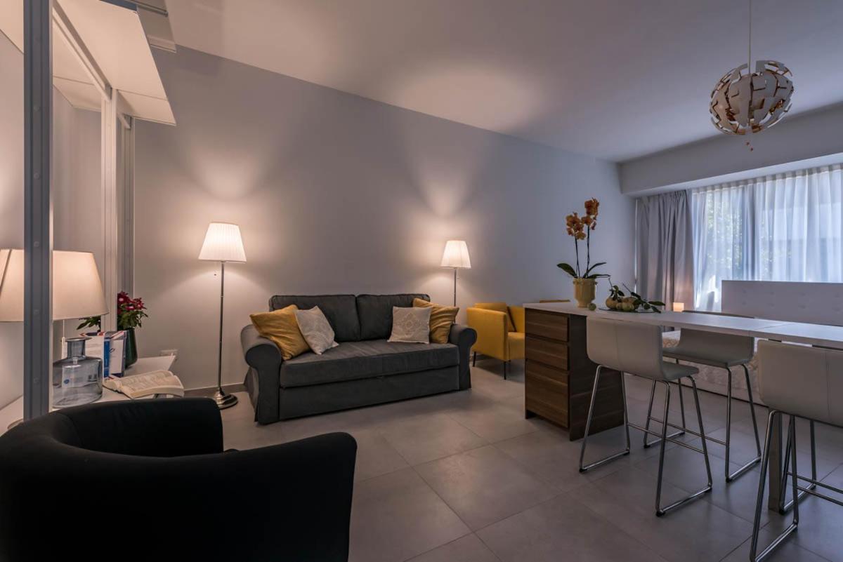 Le Residenze Di Don Nino Apartment เลชเช ภายนอก รูปภาพ